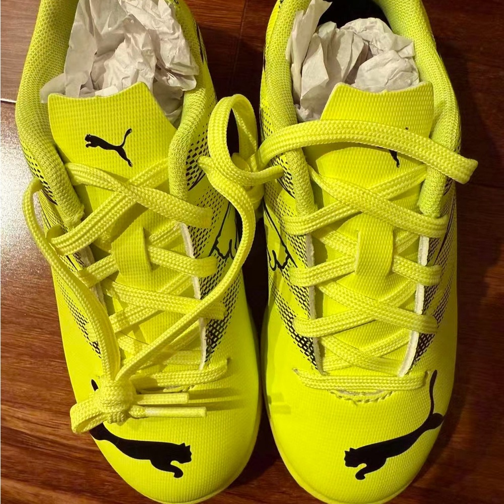 Brand New Puma Kids Yellow Athletic Shoes Size 12